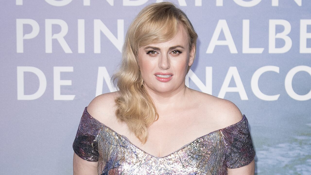 Rebel Wilson reveals that she was kidnapped at gunpoint in Africa