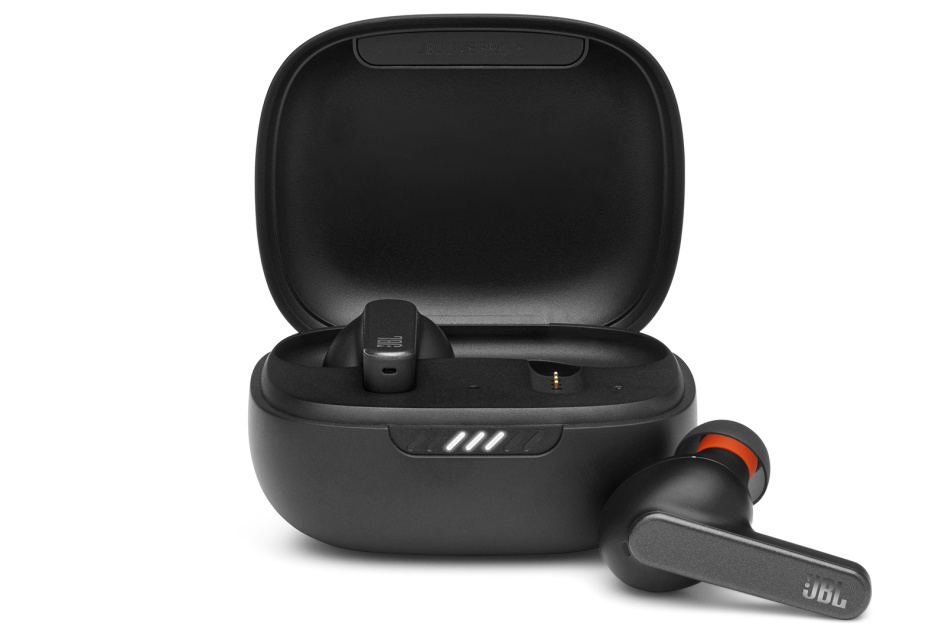Latest JBL earphones and headphones have ‘smart’ noise cancellation