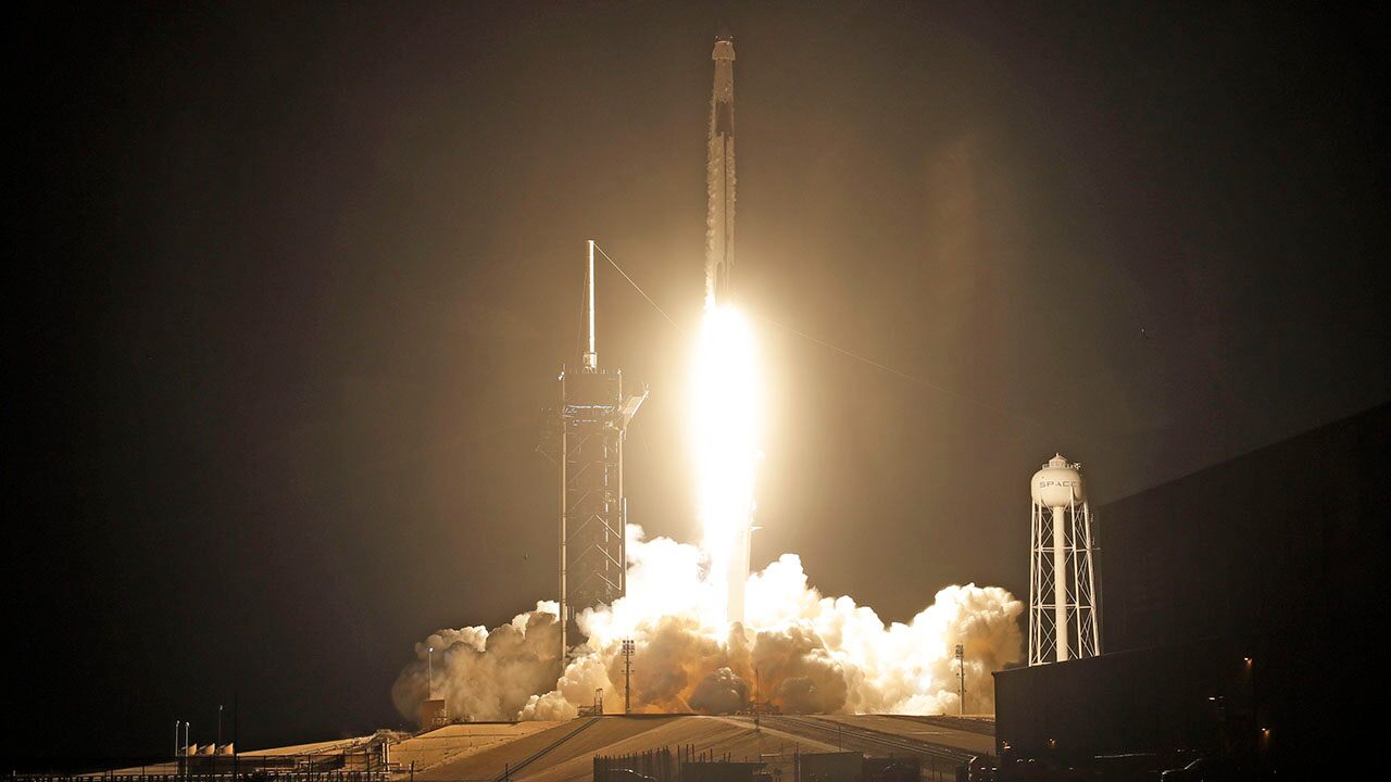 SpaceX completes its first missile launch in 2021, by sending a communications satellite
